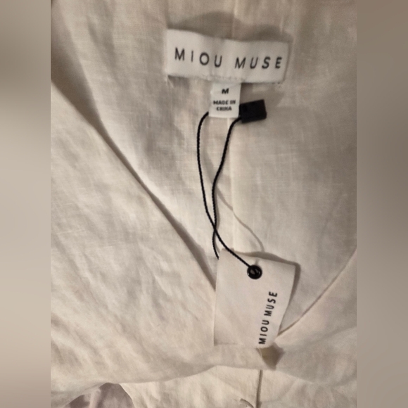 MIOU MUSE Linen Vest in White - Picture 3 of 4